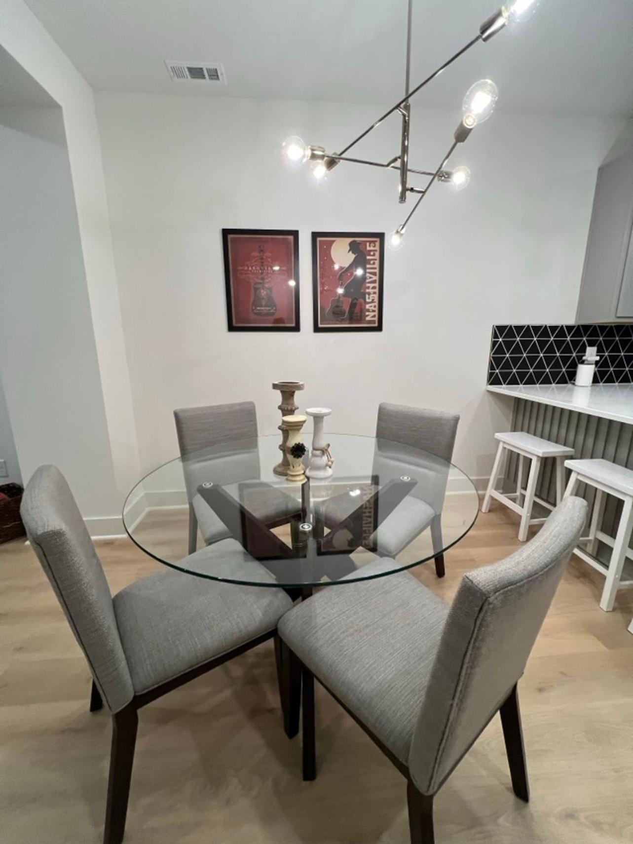 Closetobroadwayairportoprymillsgameroom16 Nashville Dış mekan fotoğraf